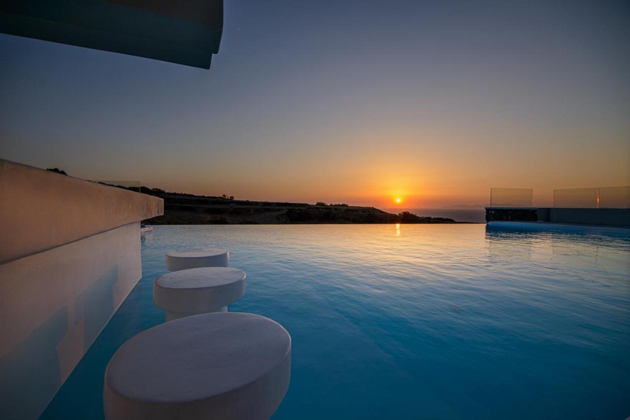 Adorno 3* Oia (Santorini)